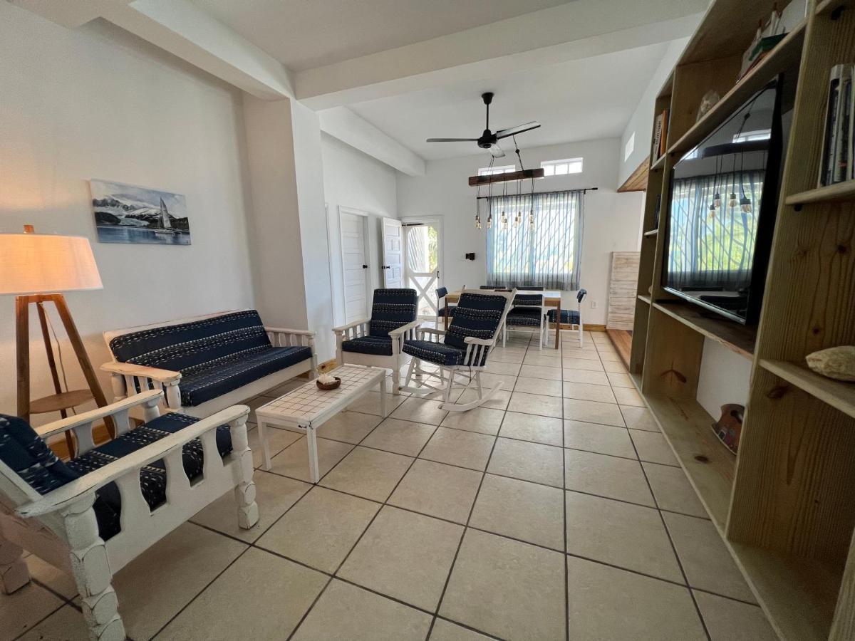 Treetops Hotel Caye Caulker Dış mekan fotoğraf