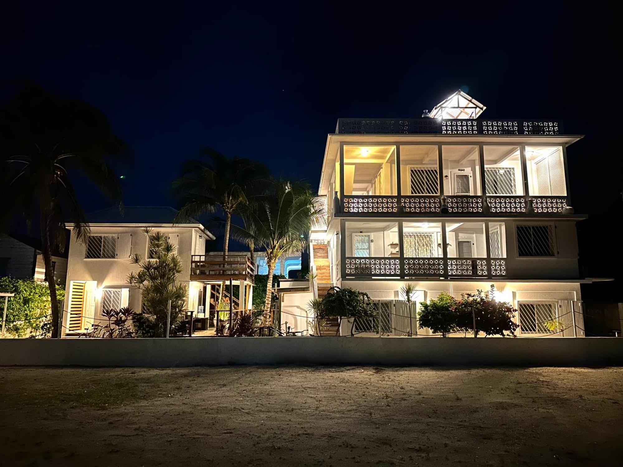 Treetops Hotel Caye Caulker Dış mekan fotoğraf
