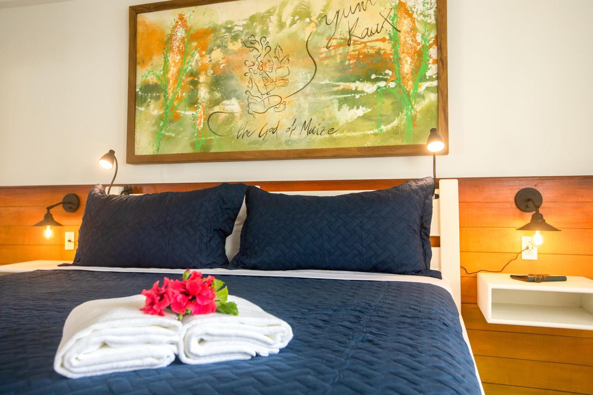 Treetops Hotel Caye Caulker Dış mekan fotoğraf
