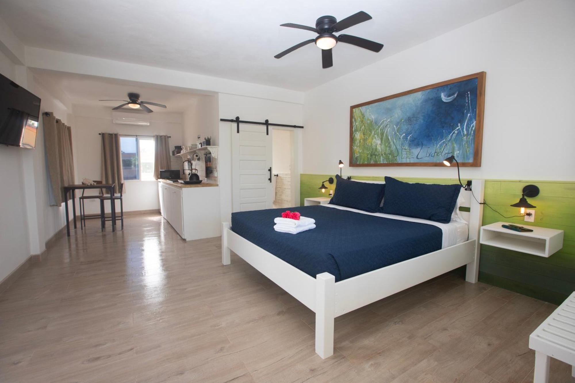 Treetops Hotel Caye Caulker Dış mekan fotoğraf
